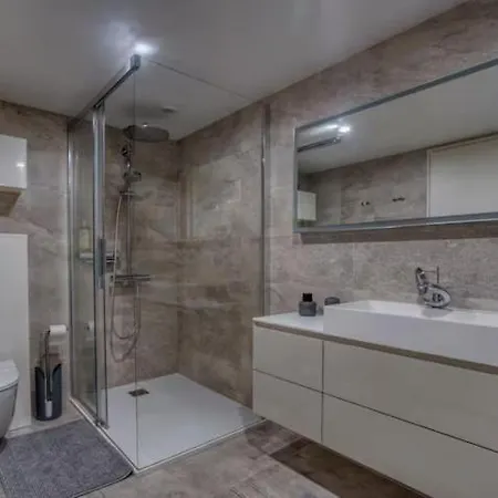 Calme Absolu Détente En Famille&piscine Chauffée Villa *